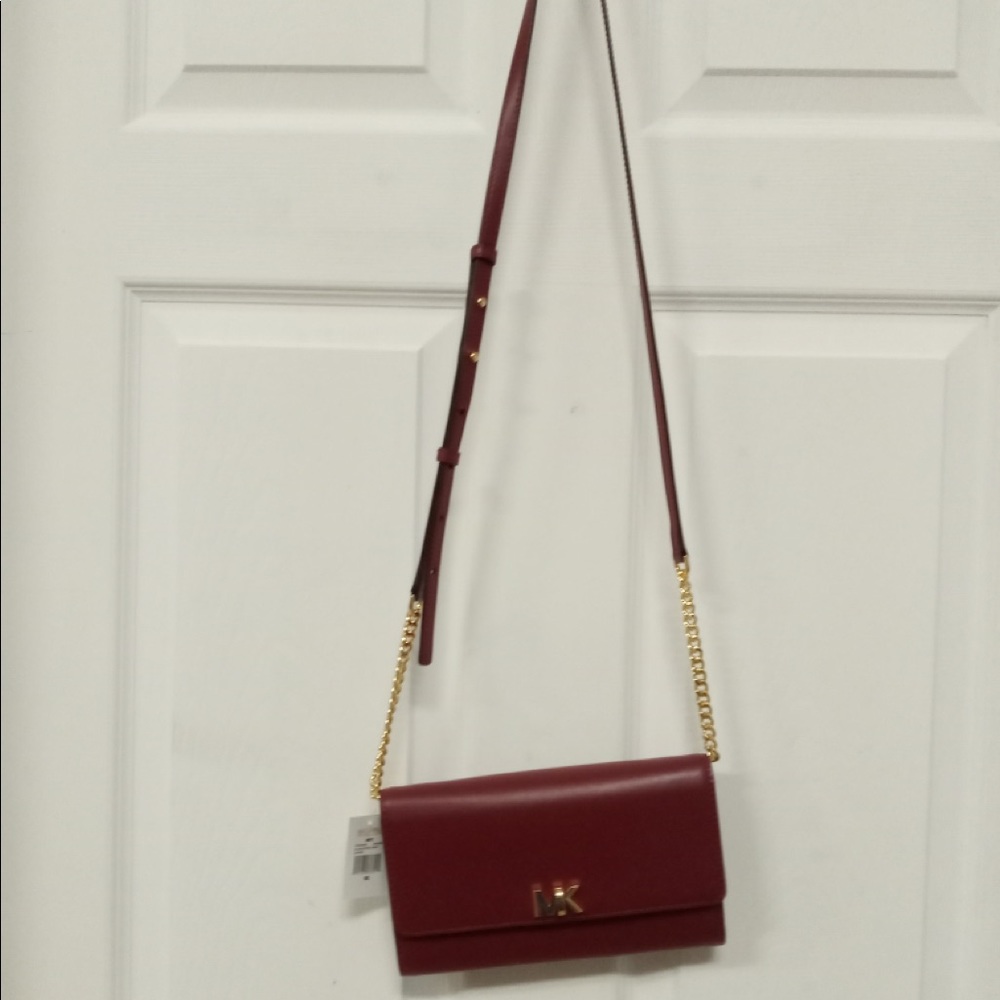 Michael Kors wallet on chain